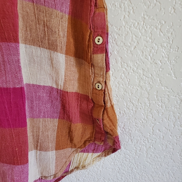 Sold Isabella Sinclair pink orange square check picnic trapeze top - Picture 2 of 8